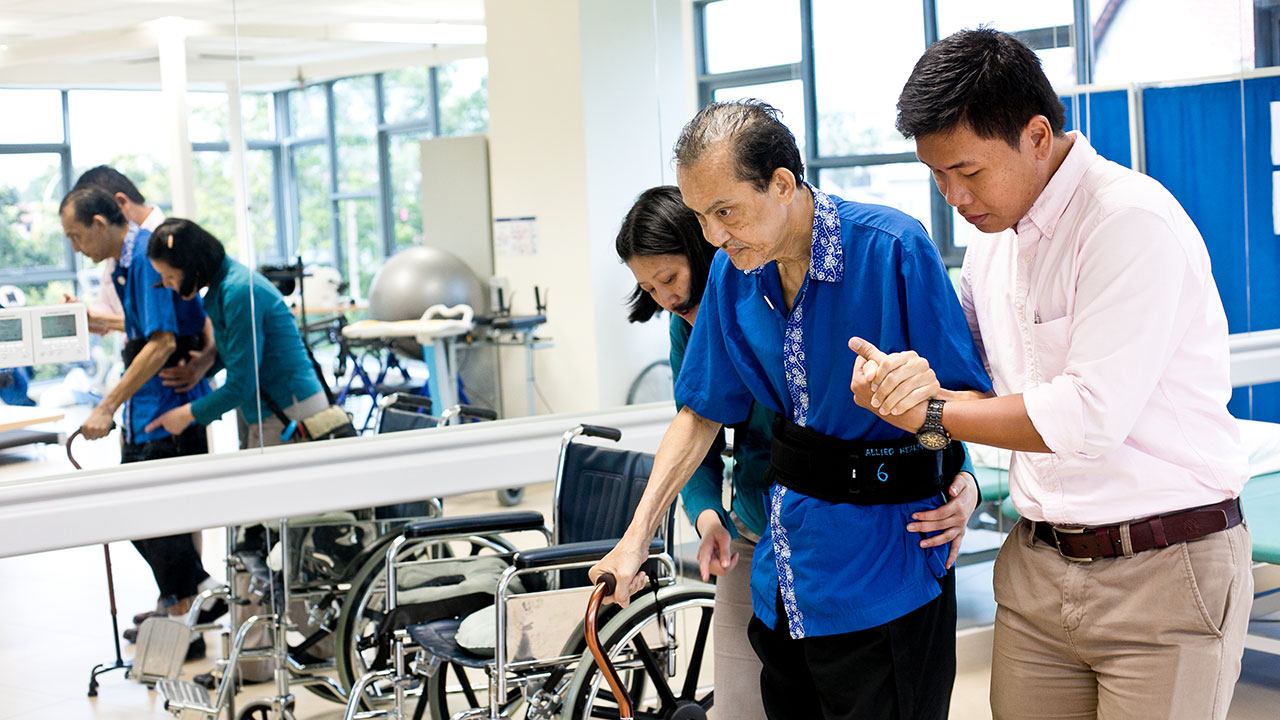 A Day in the Life of A Nursing Home Physiotherapist