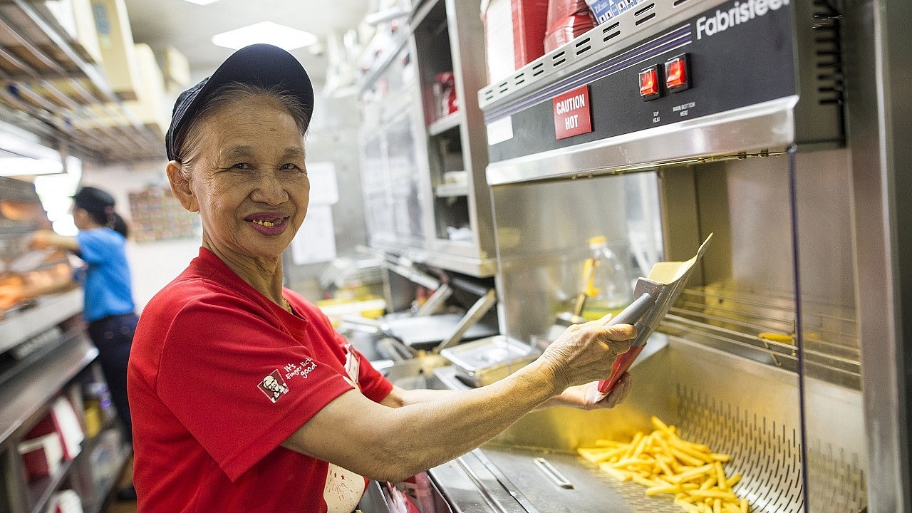 Madam Tan Chwee Lian, who is 70 this year, shows us how older workers like herself can still be gainfully employed. Photo Source: NTUC ThisWeek)