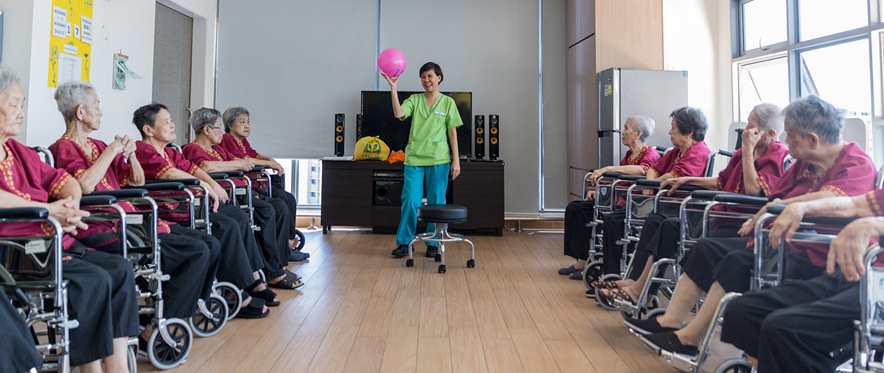 Sandy-Loh---From-a-customer-service-representative-to-a-therapy-assistant-03