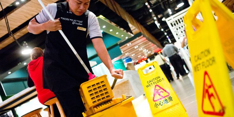 A Day in the Life of a Foodfare Cleaner