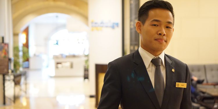 How One Job Fair Helped This 25-year-old Land a Career