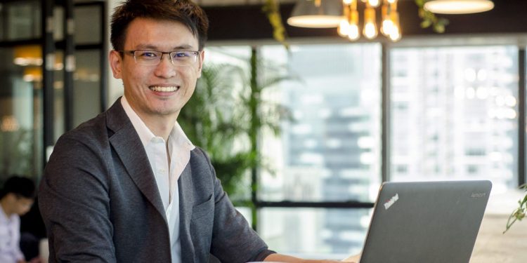 Meet the Man Who Keeps You Shopping Online