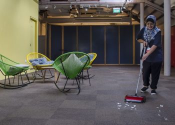 mobile sweeper