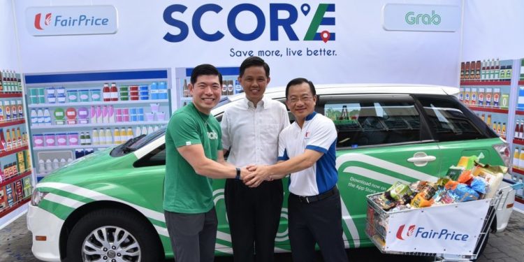 Mr Anthony Tan, Group CEO and Co-Founder of Grab, Mr Chan Chun Sing, Secretary-General of the National Trade Union Congress and Mr Seah Kian Peng, CEO of NTUC FairPrice at the launch of SCORE Subscription Programme