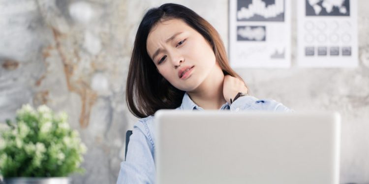 6 Tips to Recharge Your Workstation Health