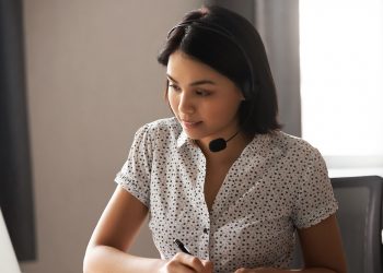 Tips for Trainers: 5 Ways to Overcome the Challenges of Online Learning for Adults