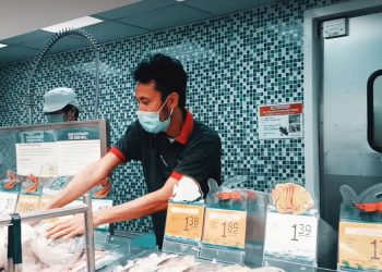 Dear Family, I Can’t Be Home This Hari Raya