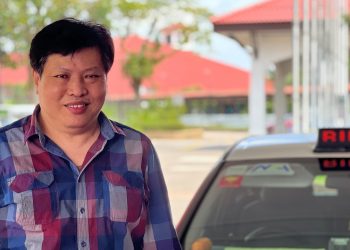 Business as Usual for This Taxi Driver, Even on Lunar New Year
